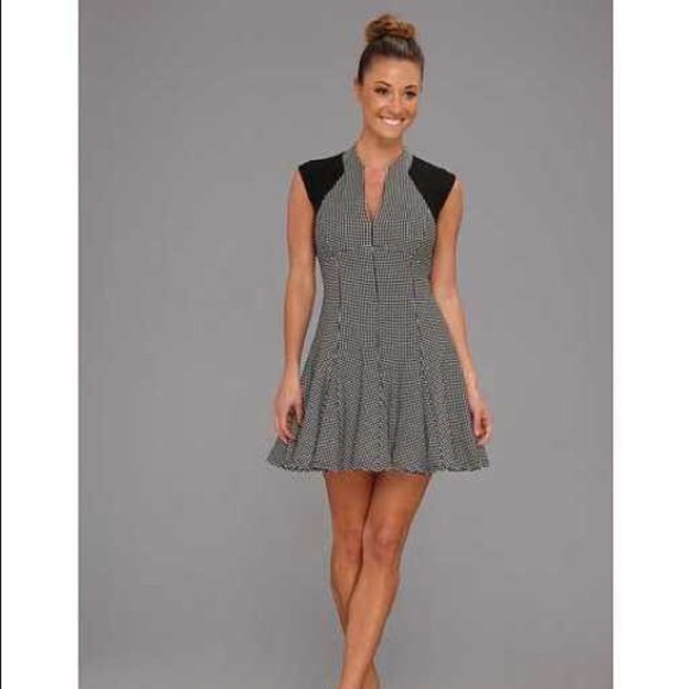 French Connection | Black White Shot Dress